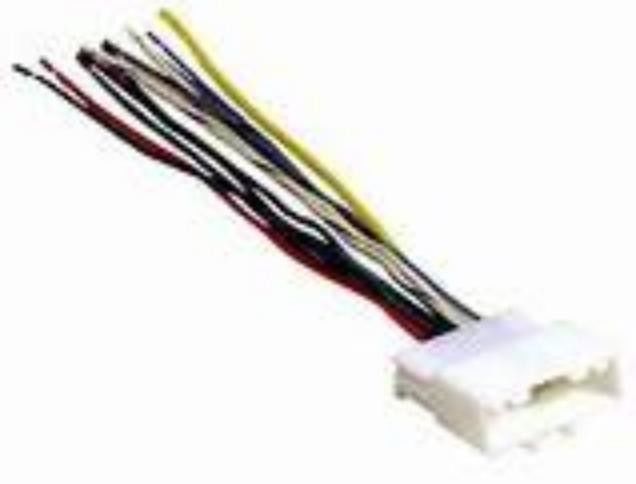 Armatura di cablaggio per auto personalizzata con 2 cavi di base e colori di filo da 20awg Migliora le prestazioni del tuo veicolo