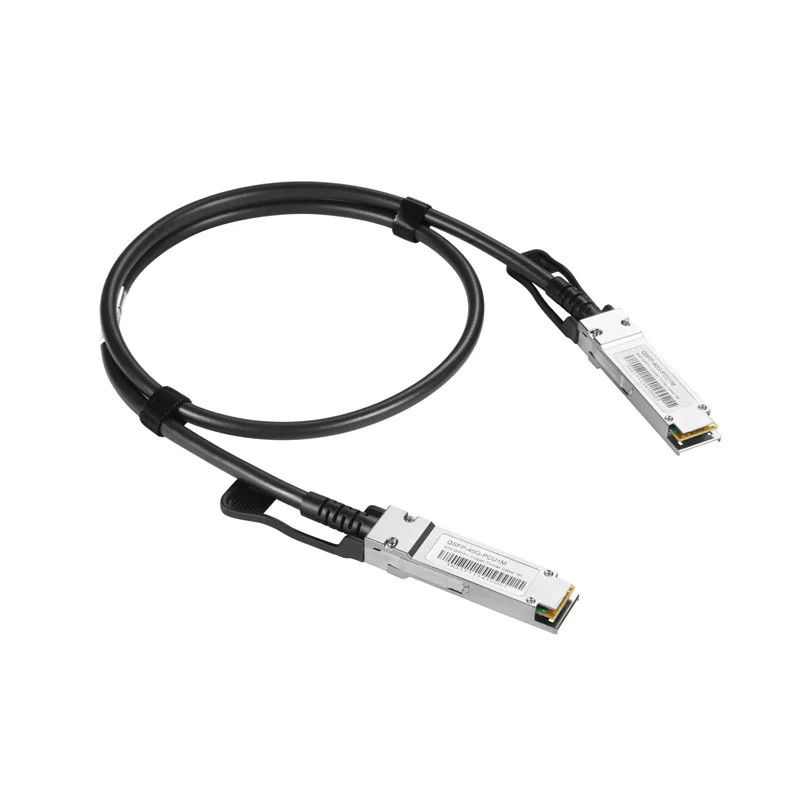 Disegno del cavo personalizzato Assemblaggio del cavo QSFP 40G Attachamento diretto rame QSFP+ 4*10G 1M 3M 5M 7M Lunghezza personalizzata Cavo DAC Breakout