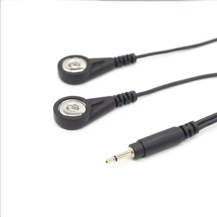 Standard di progettazione di cavi personalizzati supportati da un'alta flessibilità del filo per le esigenze di cavi medici nei sistemi di ultrasuoni mobili