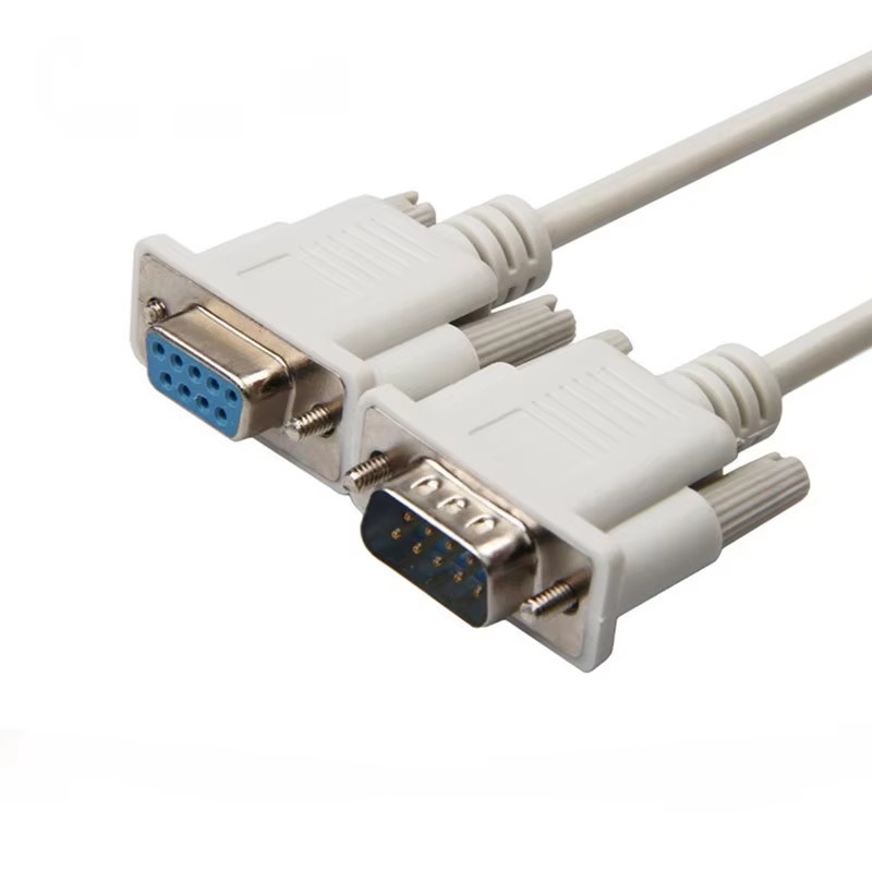 Cablaggi connettore DB di alta qualità con connettori stampati durevoli e schermatura EMI, progettati per il trasferimento dati RS232/RS485, sistemi PLC e apparecchiature di automazione industriale